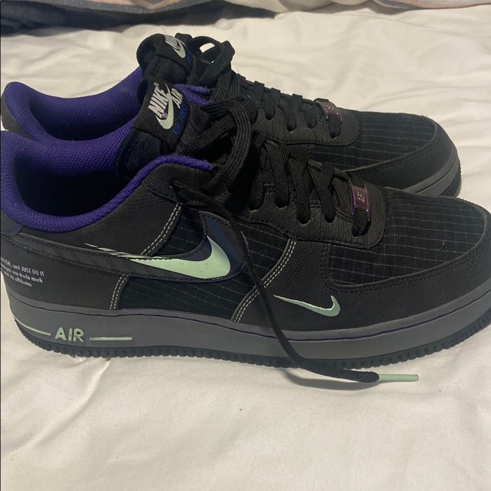 Nike Air Force 1